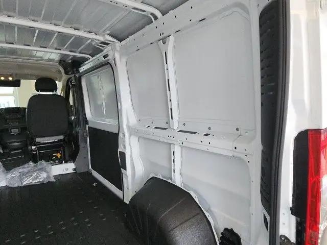 2025 Ram ProMaster Cargo Van Tradesman Low Roof 136" WB w/Pass Seat