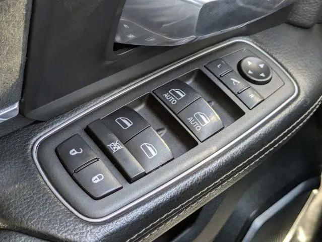 2021 Jeep Ram 2500 Laramie Mega Cab 4x4 6'4" Box