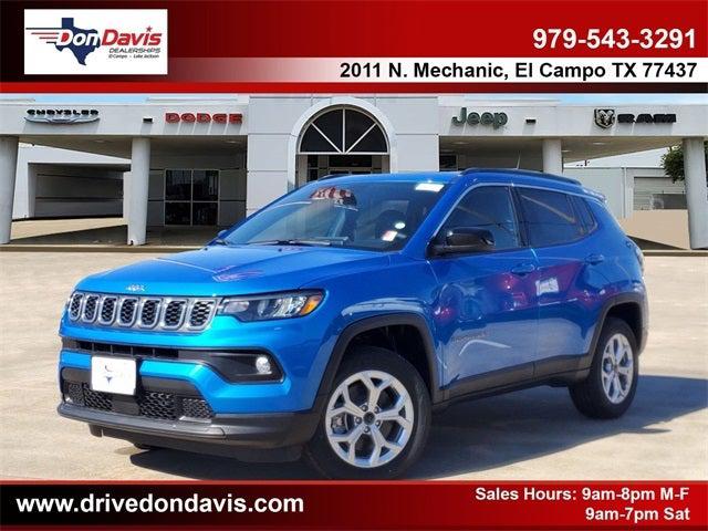2025 Jeep Compass COMPASS LATITUDE 4X4