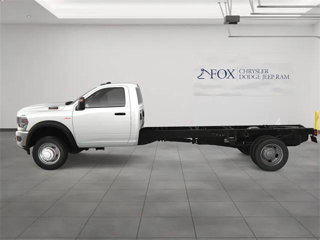 2024 RAM Ram 4500 Chassis Cab RAM 4500 SLT CHASSIS REGULAR CAB 4X4 120 CA