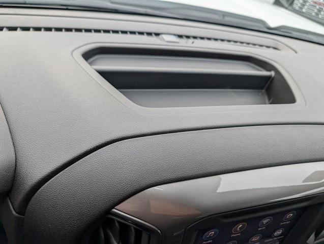 2025 GMC Sierra 3500HD 4WD Double Cab Long Bed Pro