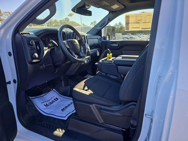 2025 Chevrolet Silverado 3500HD Work Truck