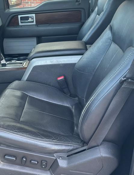 2012 Ford F-150 LARIAT