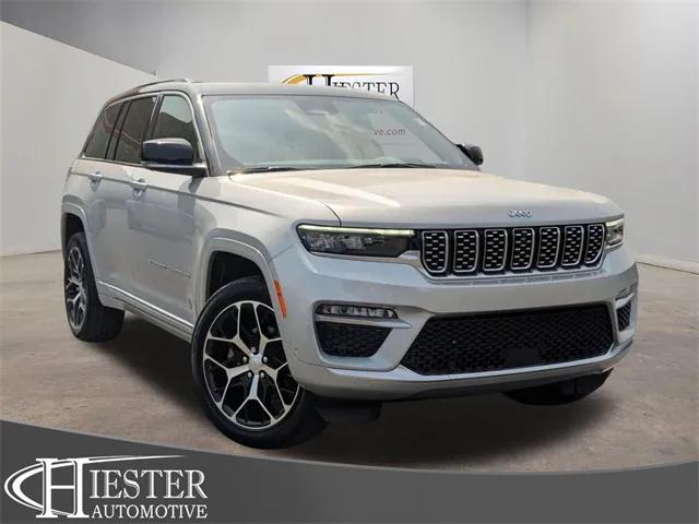 2025 Jeep Grand Cherokee GRAND CHEROKEE SUMMIT RESERVE 4X4