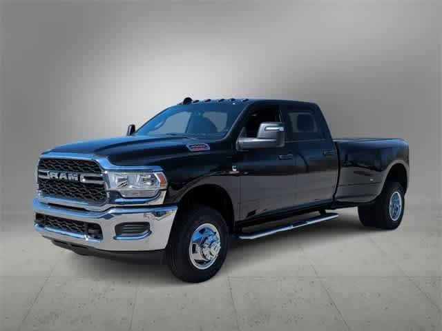 2024 RAM Ram 3500 RAM 3500 TRADESMAN CREW CAB 4X4 8 BOX