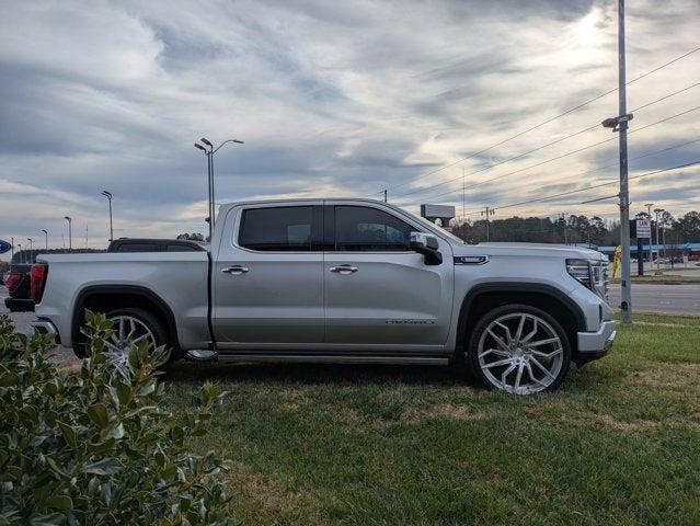 2022 GMC Sierra 1500 4WD Crew Cab Short Box Denali