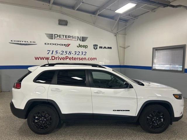 2023 Jeep Cherokee Altitude Lux 4x4