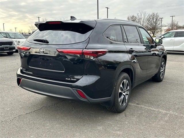 2024 Toyota Highlander XLE