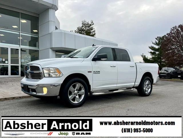 2017 RAM 1500 Big Horn Crew Cab 4x4 57 Box