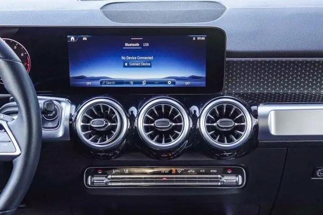 2024 Mercedes-Benz GLB 4MATIC