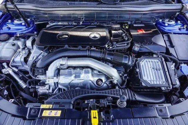 2024 Mercedes-Benz GLB 4MATIC
