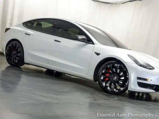 2022 Tesla Model 3 Performance Dual Motor All-Wheel Drive