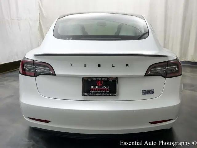 2022 Tesla Model 3 Performance Dual Motor All-Wheel Drive