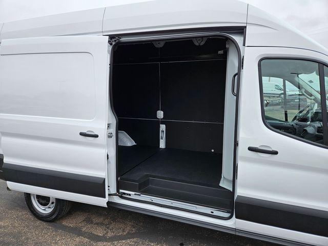 2024 Ford Transit Cargo Van Base