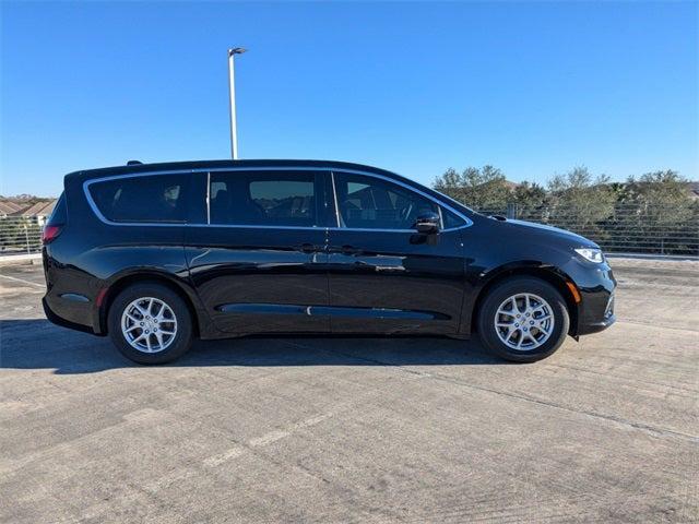 2025 Chrysler Pacifica PACIFICA SELECT