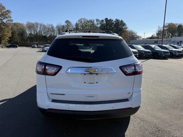 2017 Chevrolet Traverse 2LT