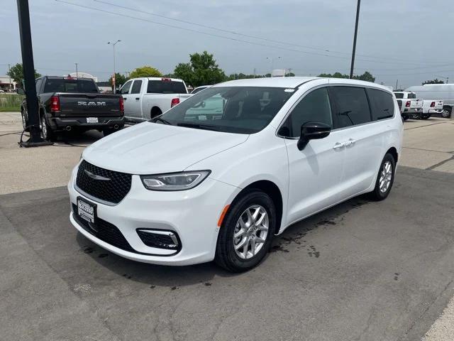 2025 Chrysler Pacifica PACIFICA SELECT
