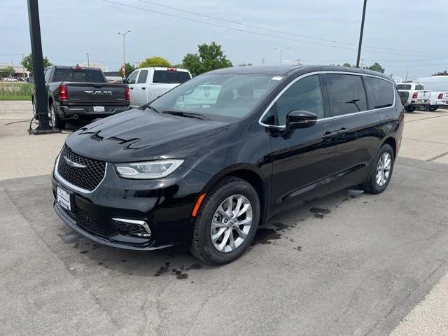 2025 Chrysler Pacifica PACIFICA SELECT AWD
