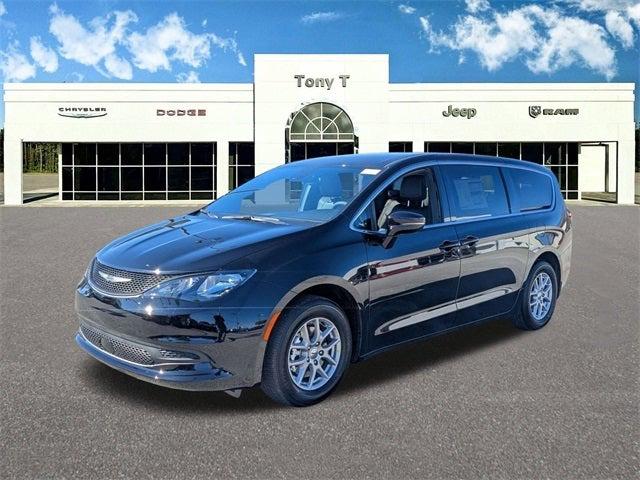 2025 Chrysler Voyager VOYAGER