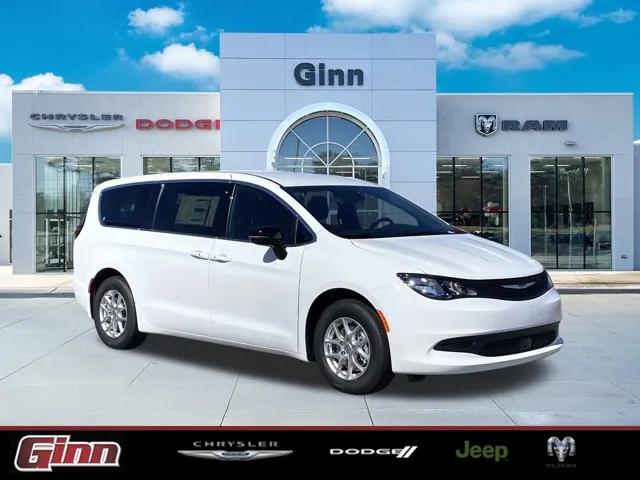 2025 Chrysler Voyager VOYAGER