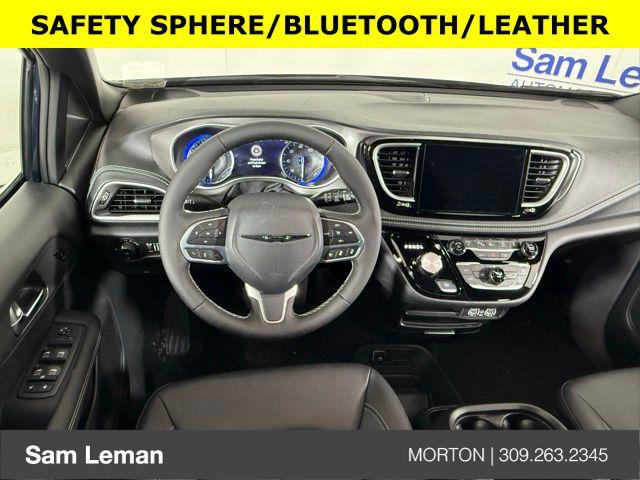 2025 Chrysler Pacifica PACIFICA SELECT