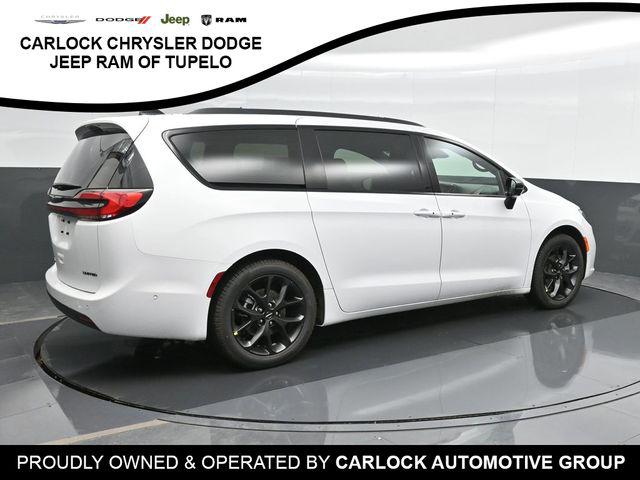 2025 Chrysler Pacifica PACIFICA LIMITED