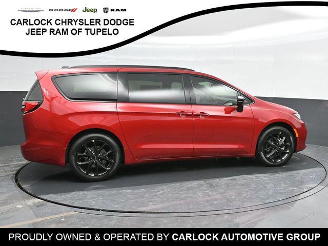 2025 Chrysler Pacifica PACIFICA LIMITED