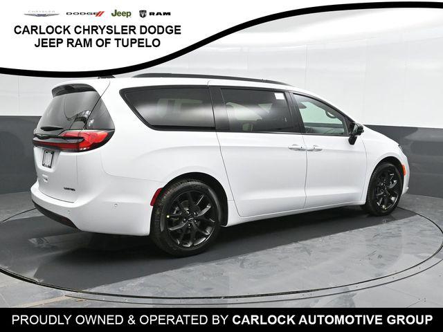 2025 Chrysler Pacifica PACIFICA LIMITED