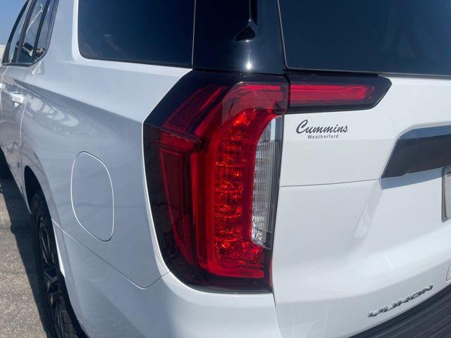 2023 GMC Yukon 4WD AT4
