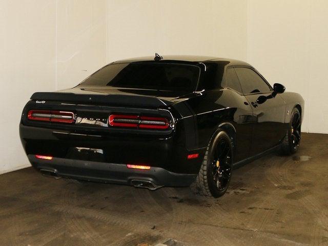 2016 Dodge Challenger R/T Scat Pack