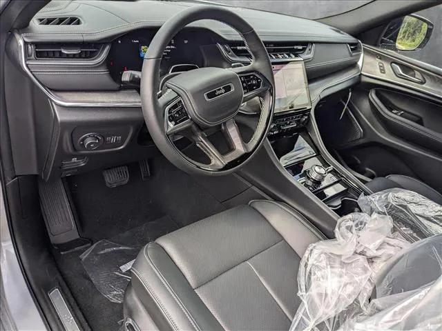 2025 Jeep Grand Cherokee GRAND CHEROKEE L OVERLAND 4X4