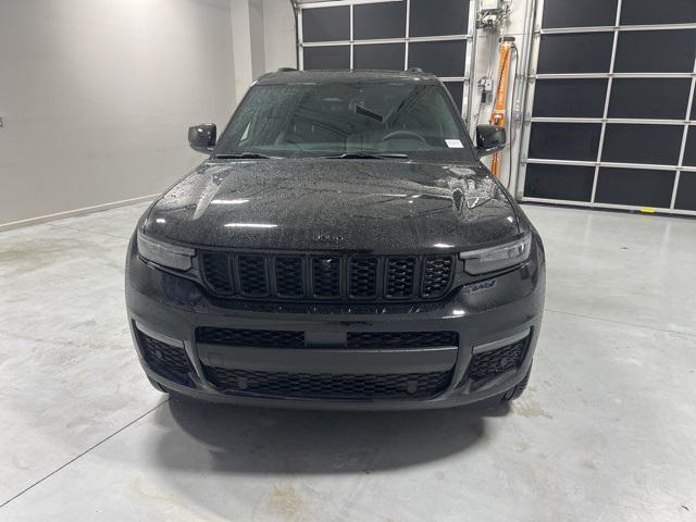 2025 Jeep Grand Cherokee GRAND CHEROKEE L LIMITED 4X2