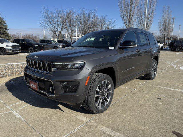 2025 Jeep Grand Cherokee GRAND CHEROKEE L OVERLAND 4X4