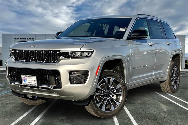 2025 Jeep Grand Cherokee GRAND CHEROKEE OVERLAND 4X4