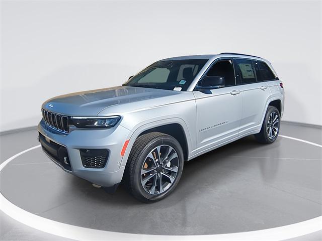 2025 Jeep Grand Cherokee GRAND CHEROKEE OVERLAND 4X4