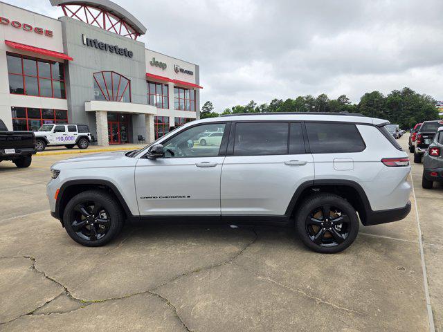 2025 Jeep Grand Cherokee GRAND CHEROKEE L LIMITED 4X2