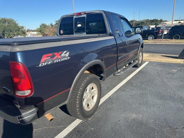 2003 Ford F-150 XLT