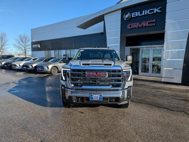 2025 GMC Sierra 2500HD 4WD Crew Cab Standard Bed SLE