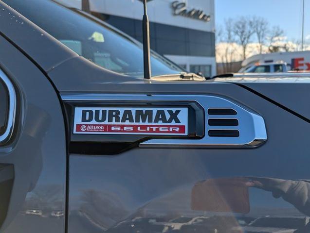 2025 GMC Sierra 2500HD 4WD Crew Cab Standard Bed SLE
