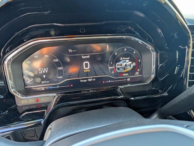2025 GMC Sierra 2500HD 4WD Crew Cab Standard Bed SLE