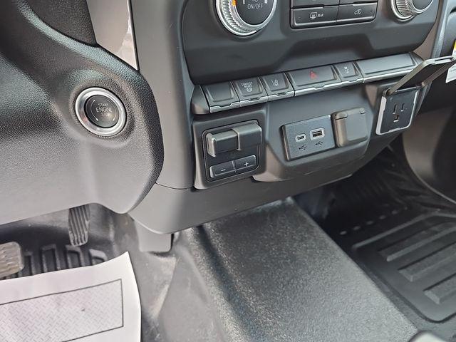 2025 GMC Sierra 3500HD Pro