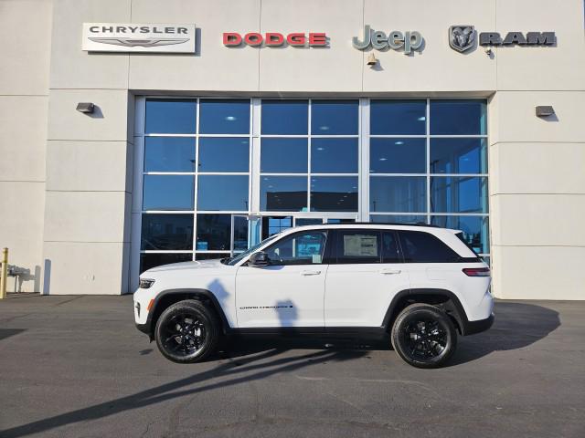 2025 Jeep Grand Cherokee GRAND CHEROKEE ALTITUDE 4X2