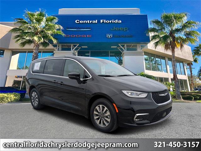 2025 Chrysler Pacifica Hybrid PACIFICA PLUG-IN HYBRID SELECT