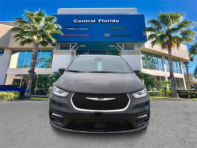 2025 Chrysler Pacifica Hybrid PACIFICA PLUG-IN HYBRID SELECT