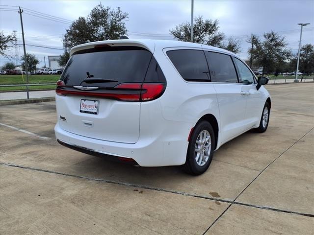 2025 Chrysler Pacifica PACIFICA SELECT