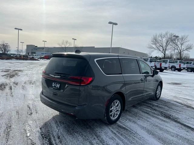 2025 Chrysler Pacifica PACIFICA SELECT