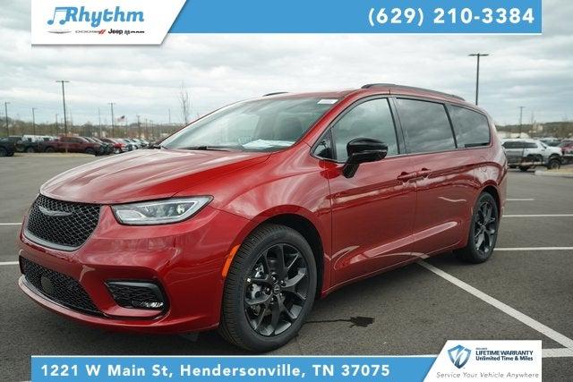 2025 Chrysler Pacifica PACIFICA LIMITED