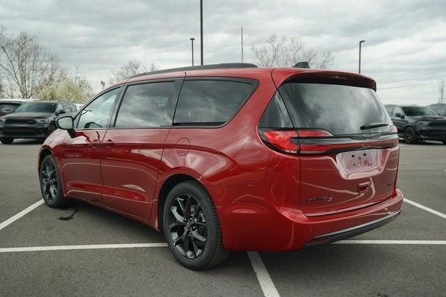 2025 Chrysler Pacifica PACIFICA LIMITED
