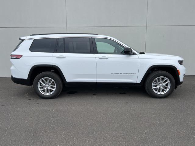 2025 Jeep Grand Cherokee GRAND CHEROKEE L LAREDO X 4X4