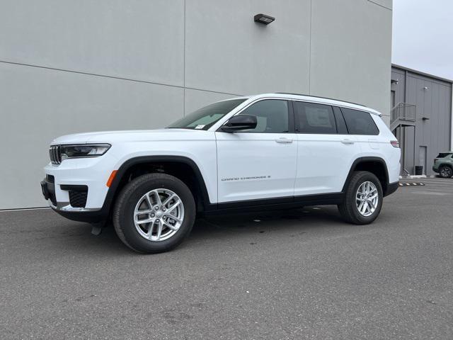 2025 Jeep Grand Cherokee GRAND CHEROKEE L LAREDO X 4X4